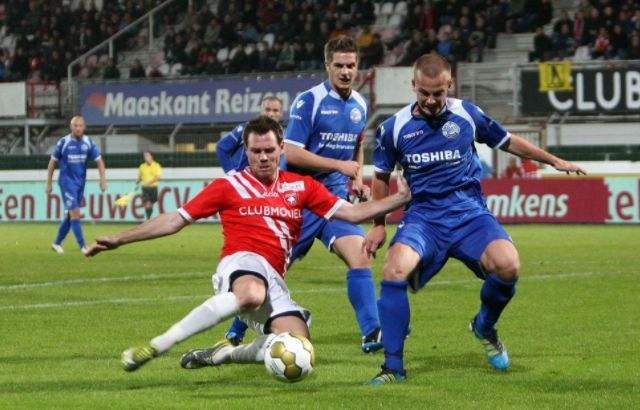 亨德森在一 亨德森在一