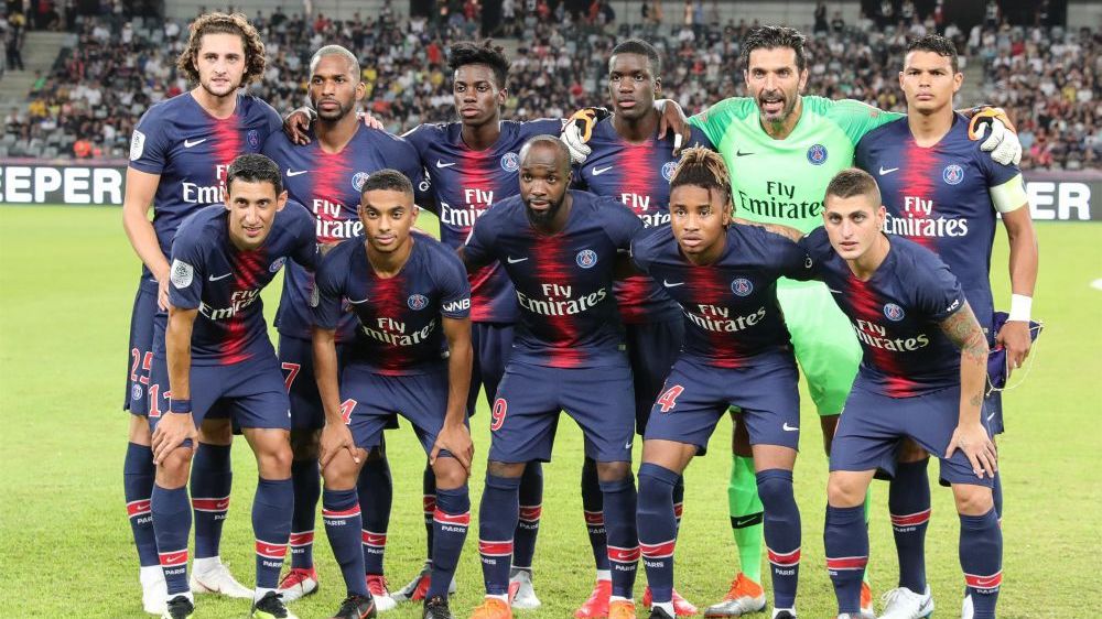 尤其是在主 尤其是在主