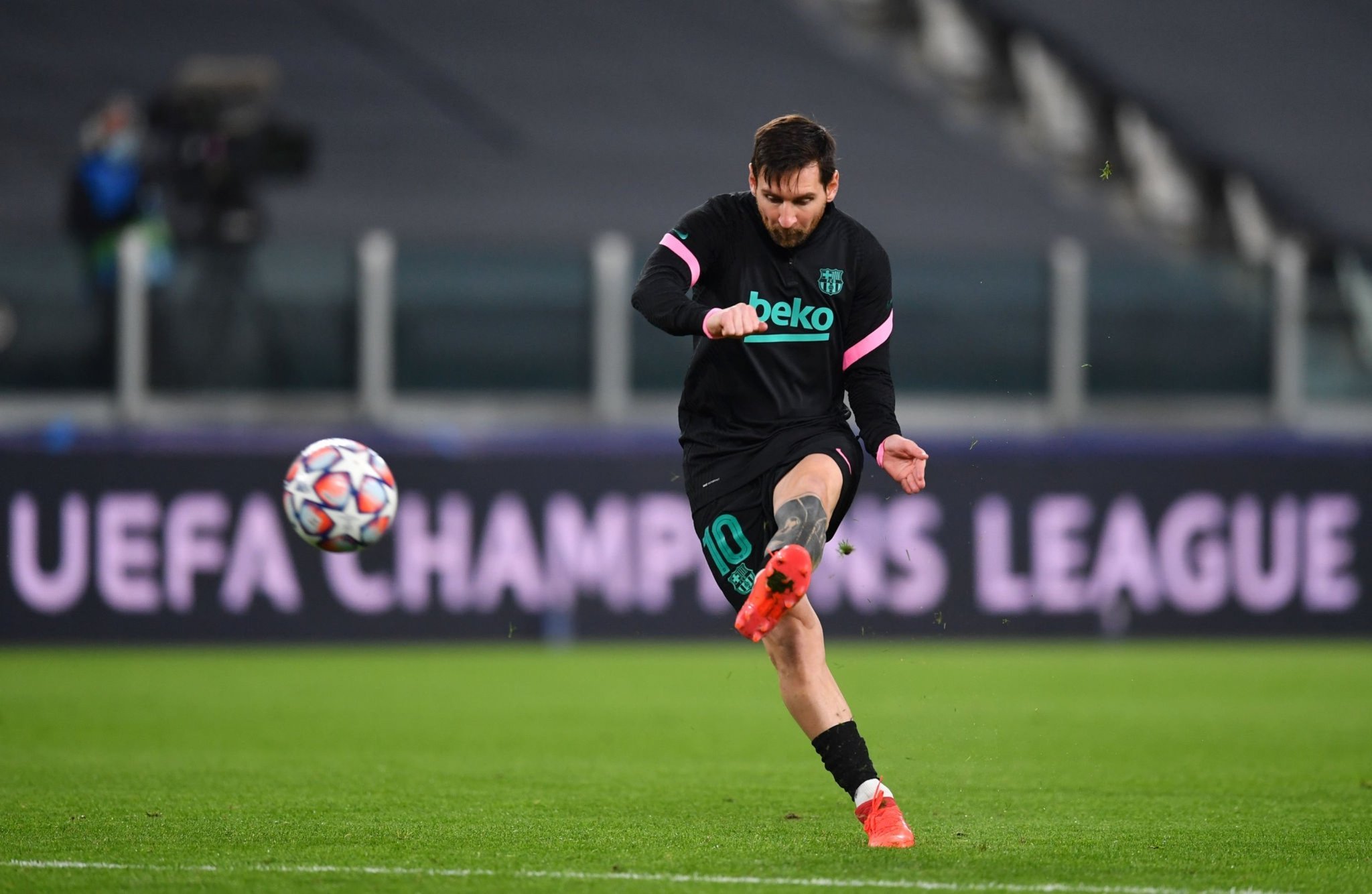 用突破和远 用突破和远