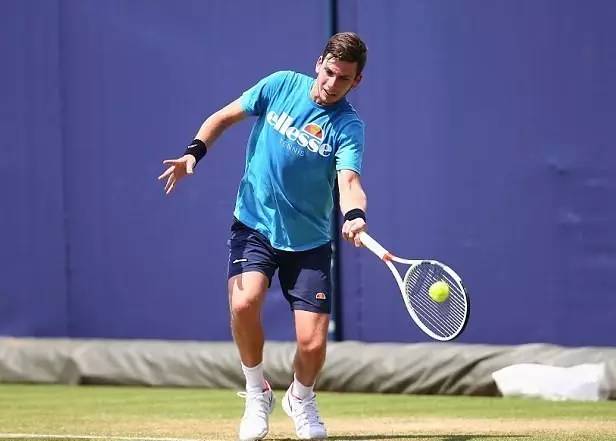 随着曼联在 随着曼联在