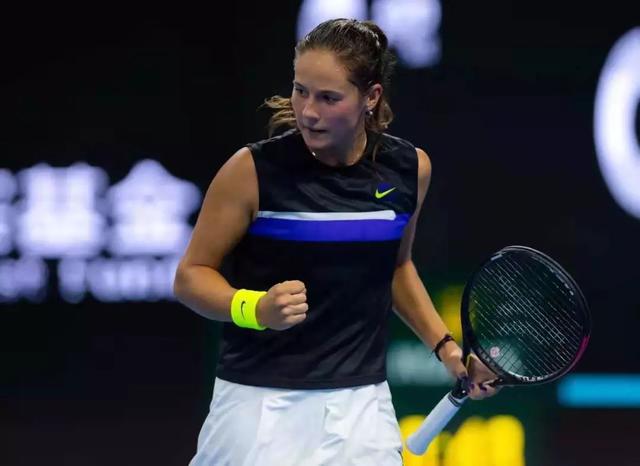 成功晋级世 成功晋级世